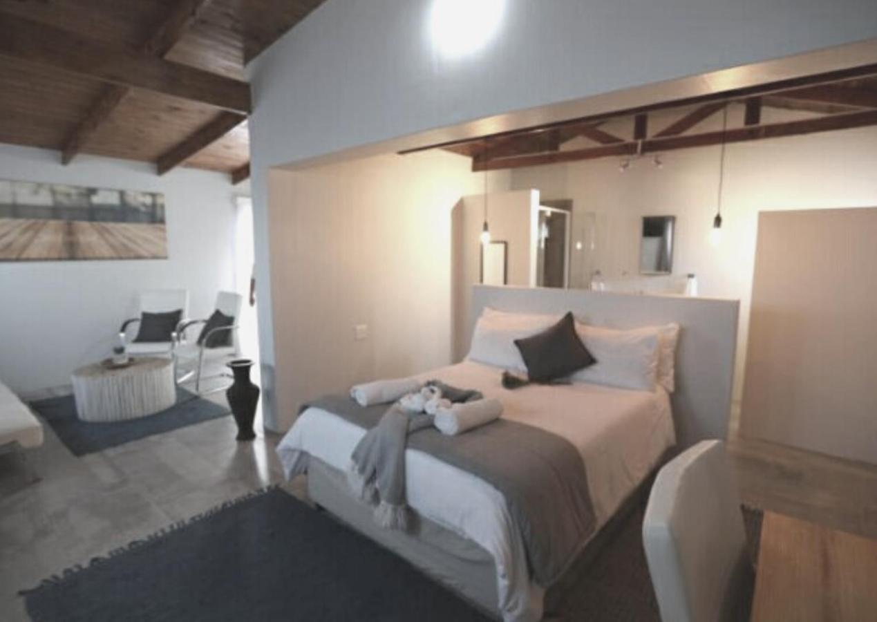 The Mole Guesthouse Swakopmund Exterior foto